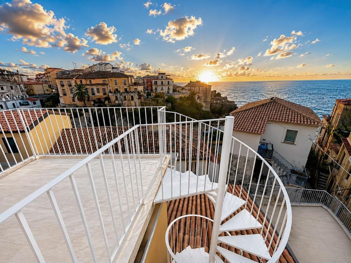 Le Terrazze Pitt - Bed and Breakfast Pizzo