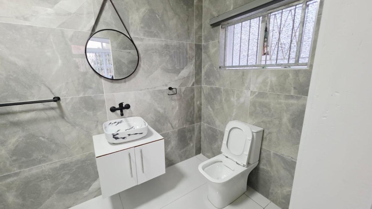 12 On Bird BnB - B&B Beacon Bay