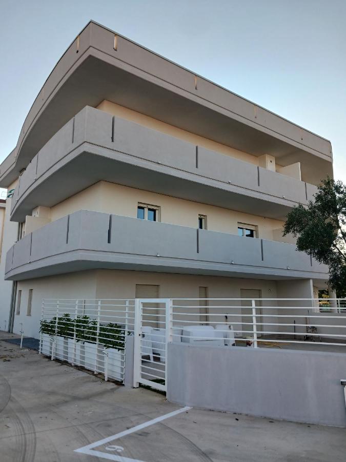 Casa Sorrento - Brand New Apartment with a garden - B&B Termoli
