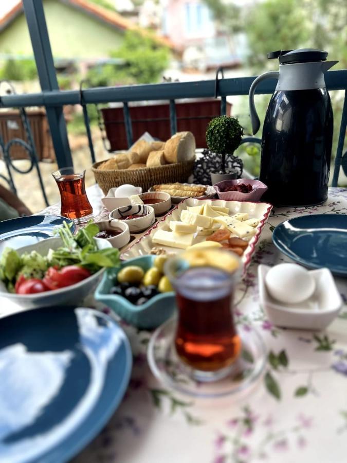 Mimosa House Ayvalık - Chambres d'hôtes Ayvalık