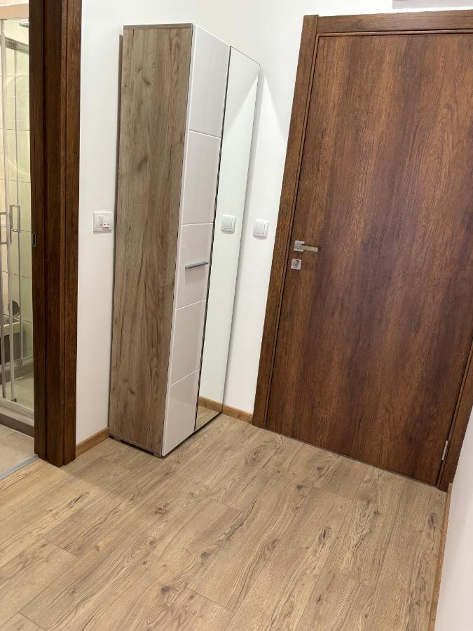 Twin Room with Bathroom