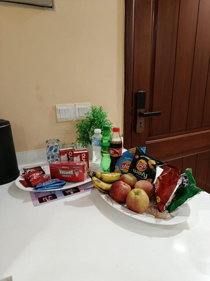 Experience The Art of Luxury living in Gold Crest Mall DHA Lahore - B&B Lahore