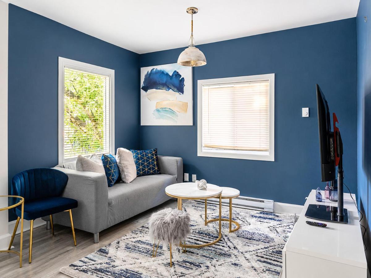 Executive 3BR with AC Monthly Stays East Ottawa - Chambres d'hôtes Ottawa