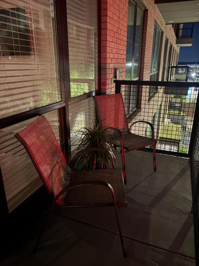Luxury Midtown 1BR King Bed, Pool, Private Patio - B&B Atlanta