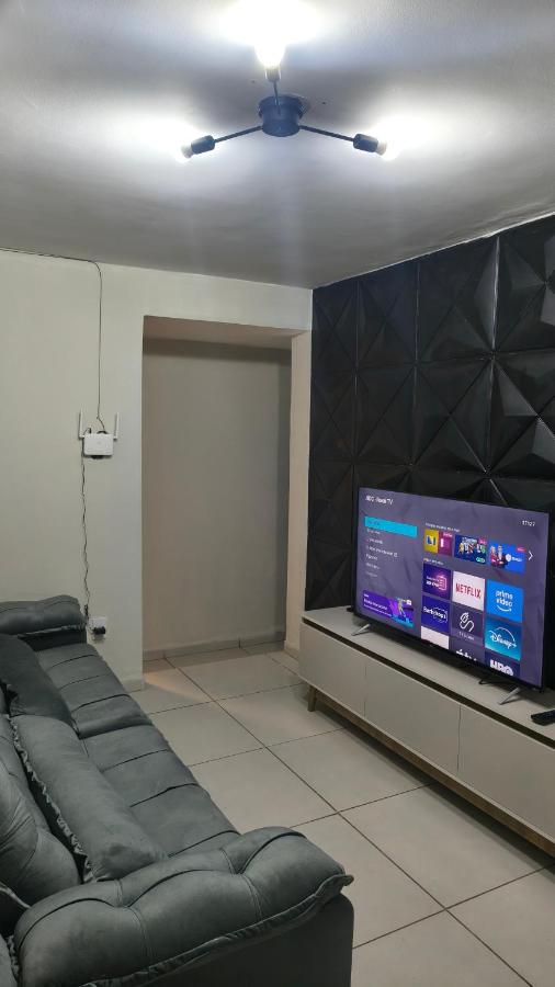 Flat 2 Quartos, 2 banh e Garagem em Bairro Nobre - Ferienwohnung Mariana