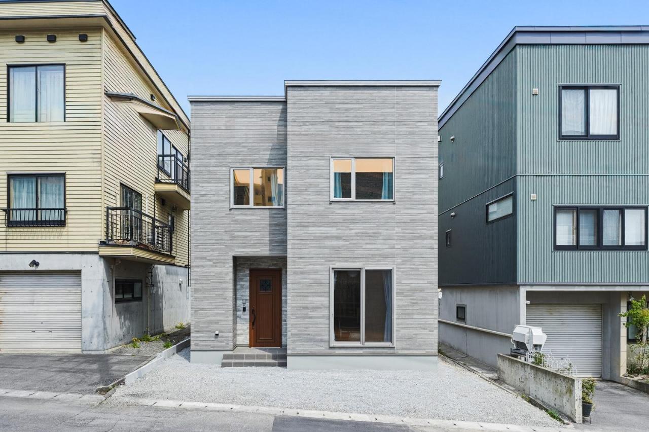 Aerie - B&B Otaru