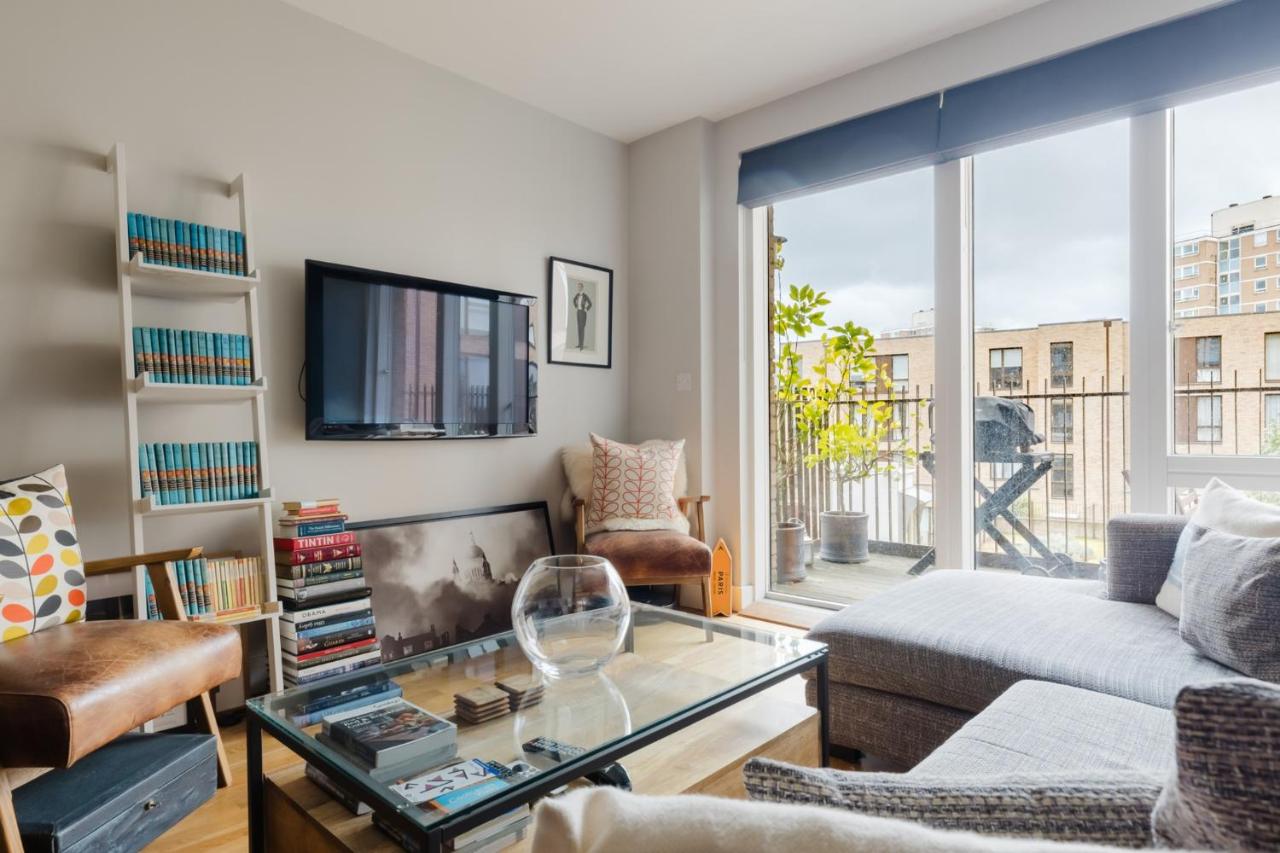 1BDR Canal Side Retreat in East London - B&B London