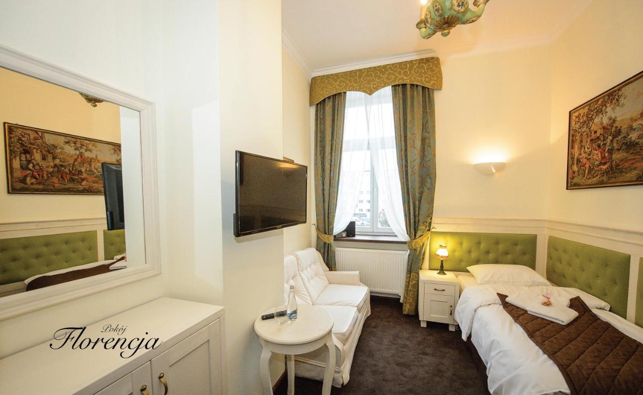 Grande Chambre Simple