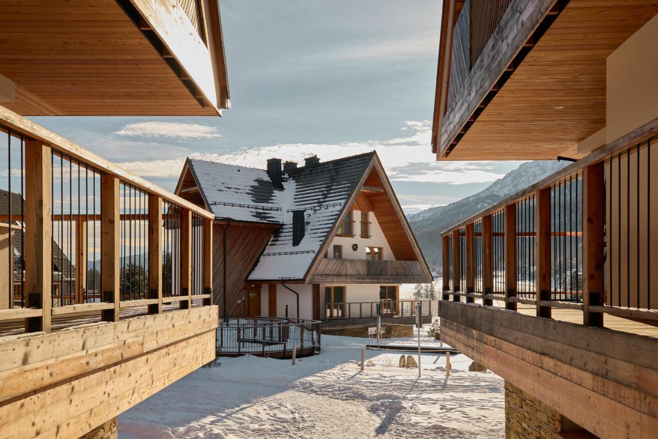 Enklawa Polany - Mountain View, Private Sauna & Natural Pool by Downtown Apartments - Bed and Breakfast Kościelisko