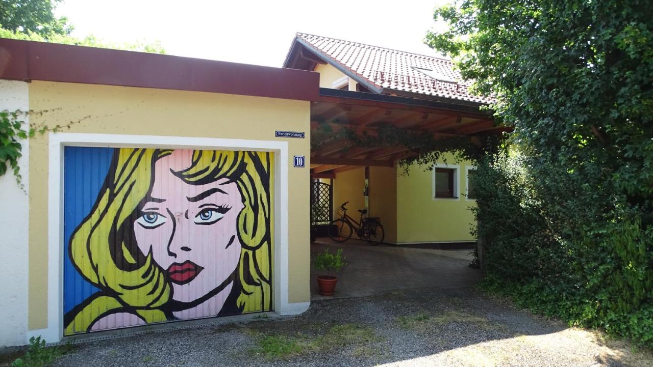 Ferienwohnung in Grafing - zentrale 2-Zimmer-Wohnung - - B&B Grafing bei München