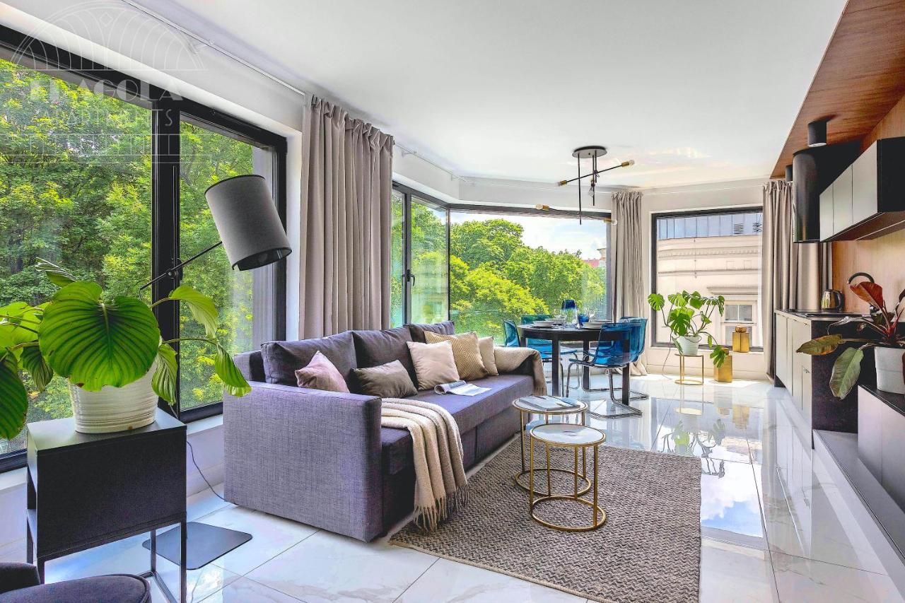 Modern View of Planty Park by Fragola Apartments