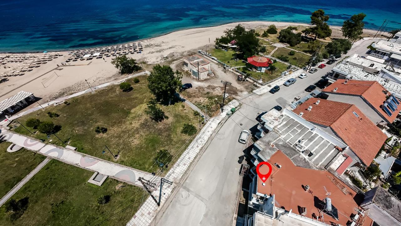 Delion Seaview Apartment by RentalsPro-Nea Potidea - Ferienwohnung Néa Poteídaia