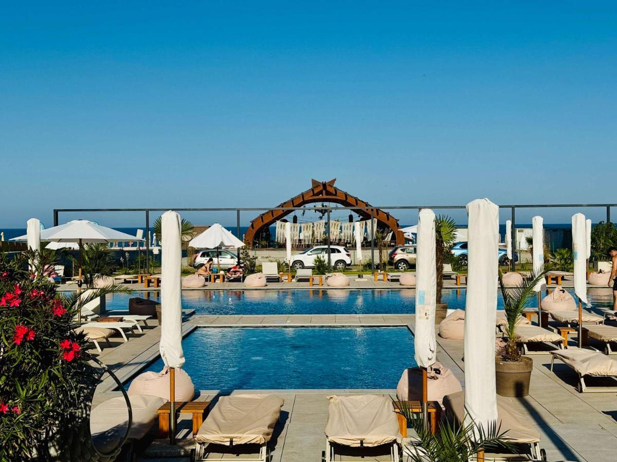 Hubix Suites - Casa del Mar C1A - B&B Mamaia