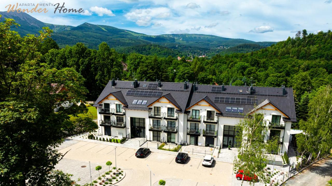 Nowoczesne apartamenty z balkonami, w dobrej lokalizacji - B&B Karpacz