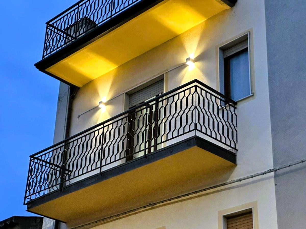 Appartamento Filicudi by Holiday World - B&B Brolo