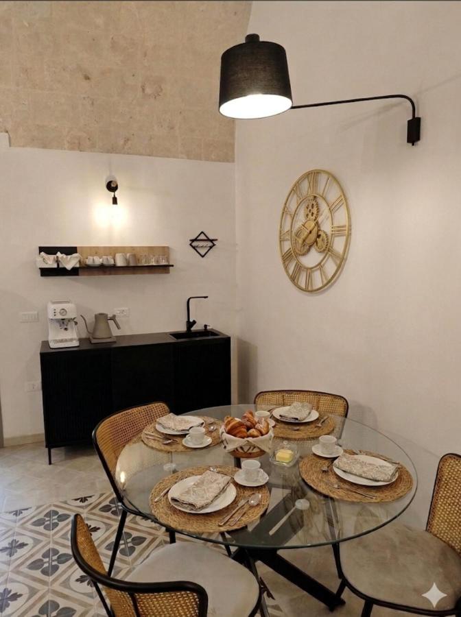 Aminta, Suite Tirsi - B&B San Vito dei Normanni