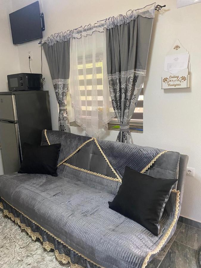 Csillagfürt Vendégház - B&B Kiskunmajsa