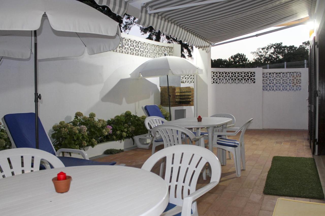 Apartamento T3 Gemeas 20m da Praia Olhos de Agua - B&B Albufeira