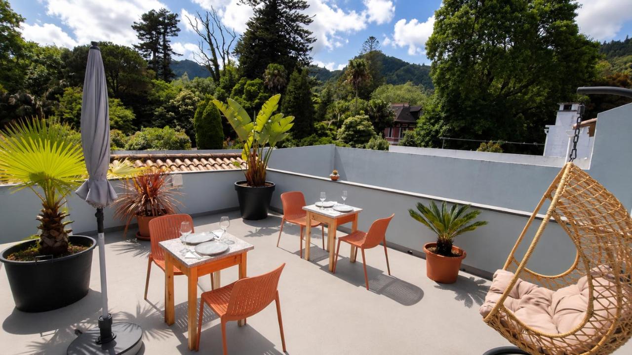 Victória Guest House - B&B Furnas