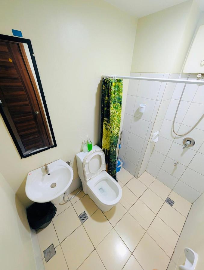 Cebu City 1-BR w Balcony, Pool & Gym Access - Chambres d'hôtes Cebu