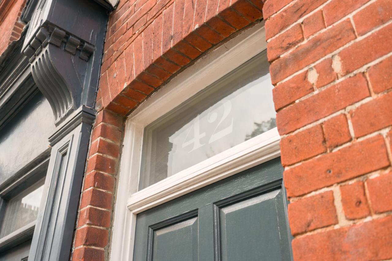 Surrey house- Luxury Norwich City Centre Stay Sleeps 8 - B&B Norwich