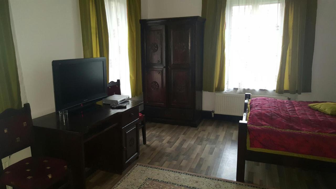 Deluxe Zimmer mit Kingsize-Bett