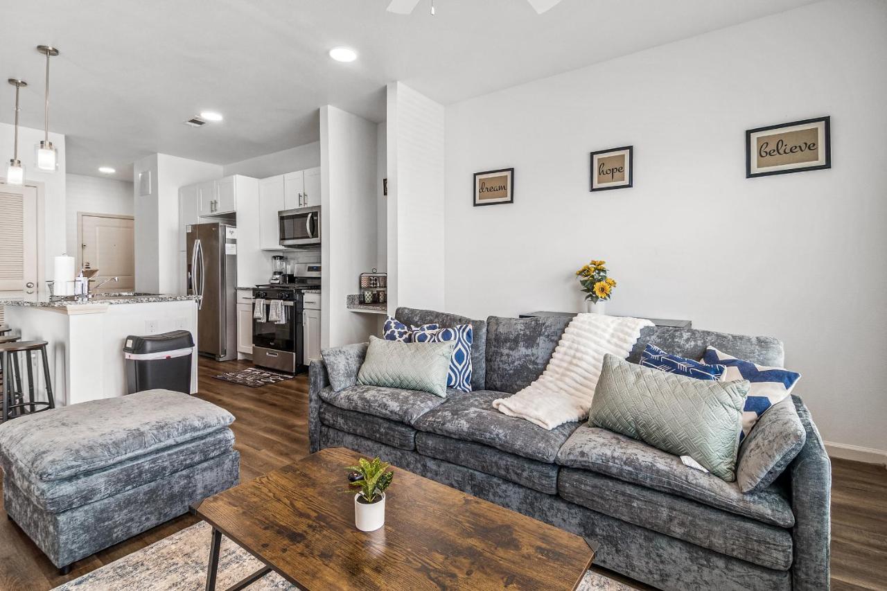 Texas Sunset Cozy Retreat Near NRG & Med Center - Ferienwohnung Houston