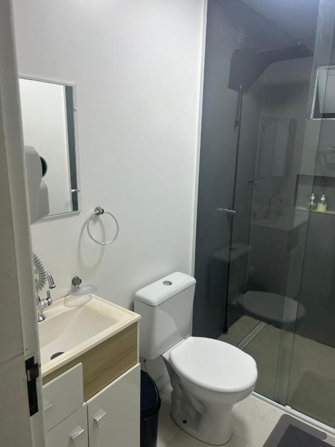 Casa completa bem equipada ótima localização - Bed and Breakfast Joinville