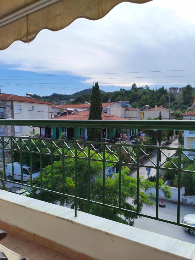 Pineview Serenity Apartment - B&B Pefkochori