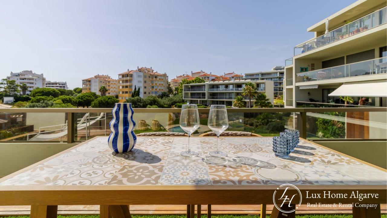 Casa Serena - Luxury - Jacuzzi - Pool & Garden - Chambres d'hôtes Portimão