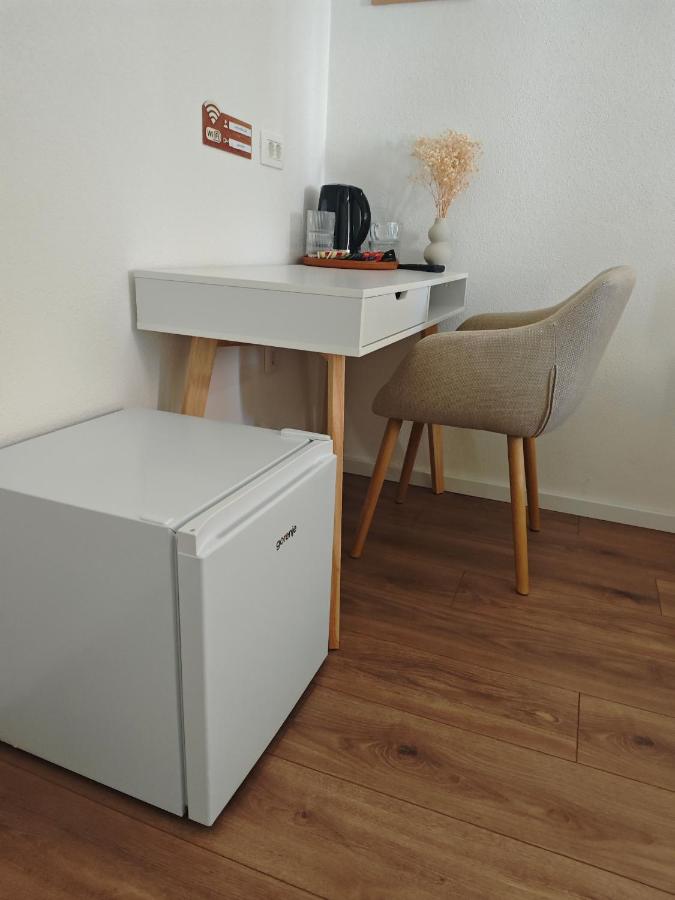 Tweepersoonskamer met 1 of 2 Bedden en Eigen Badkamer