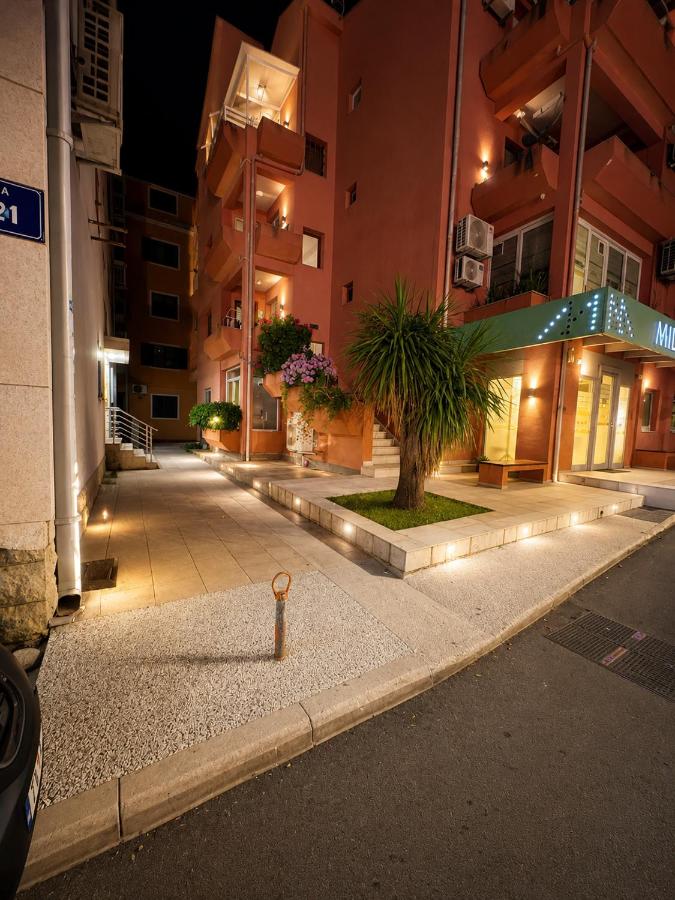 Budva Central Apartment - 5 min from Beach - B&B Budva