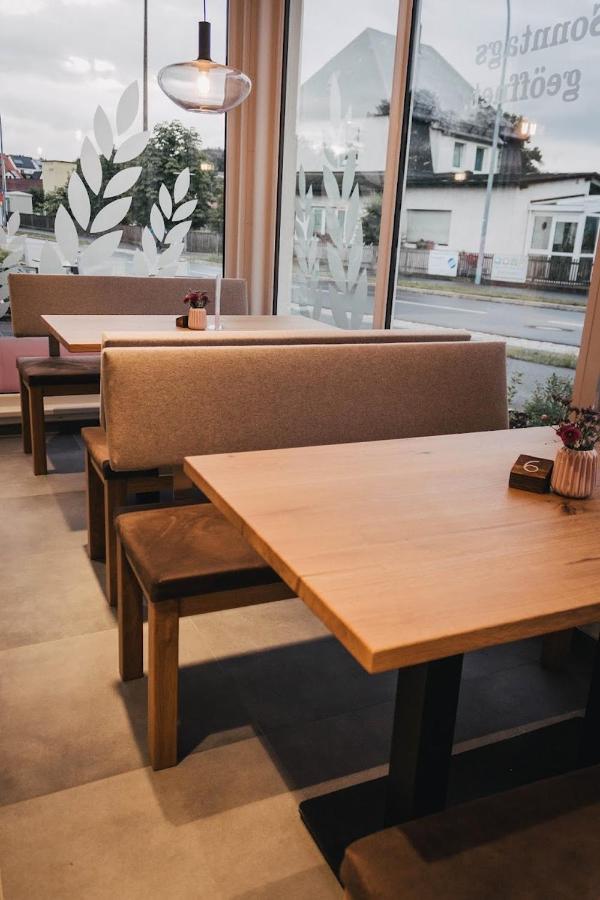 Modern Apartment 2 Graf - New!! - Ferienwohnung Grafenwöhr