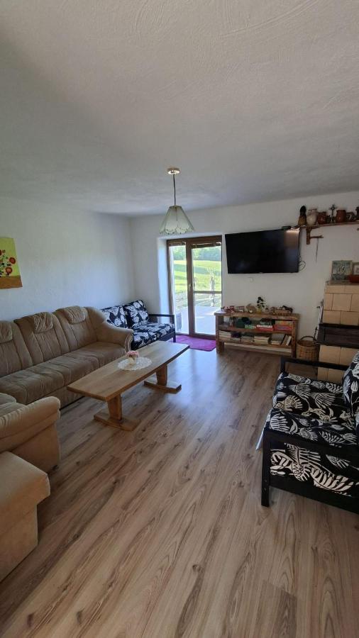 Chata Chotár Nová Baňa - B&B Veľká Lehota