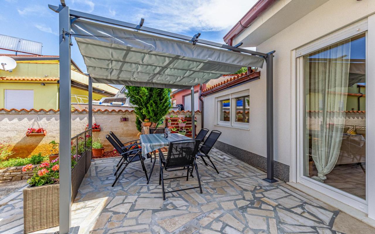 Apartman Oscar - Ferienwohnung Medulin