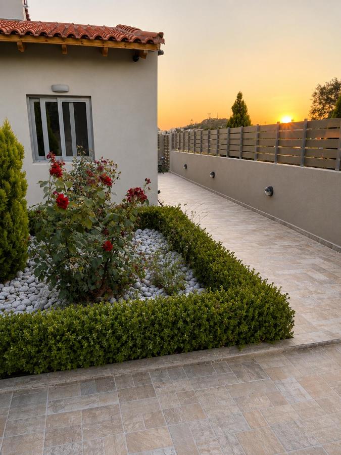 Room with Garden - B&B Porto Rafti