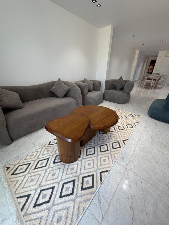Retaj Waterfront Penthouse - Chambres d'hôtes Port-Saïd