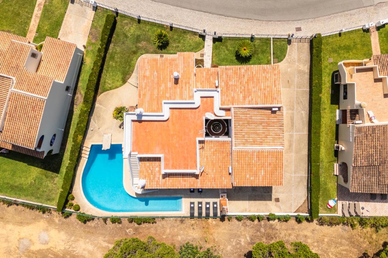 Vilamoura Escape with Private Pool - Chambres d'hôtes Vilamoura