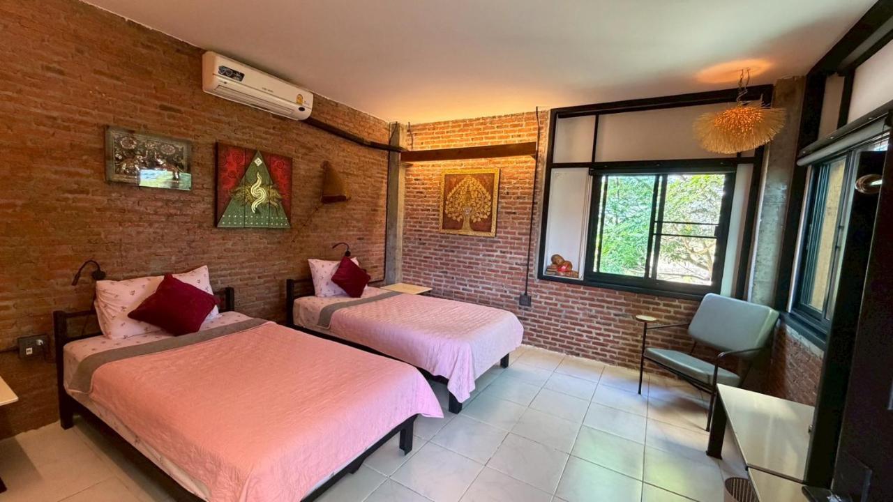 Zweibettzimmer mit Gemeinschaftsbad