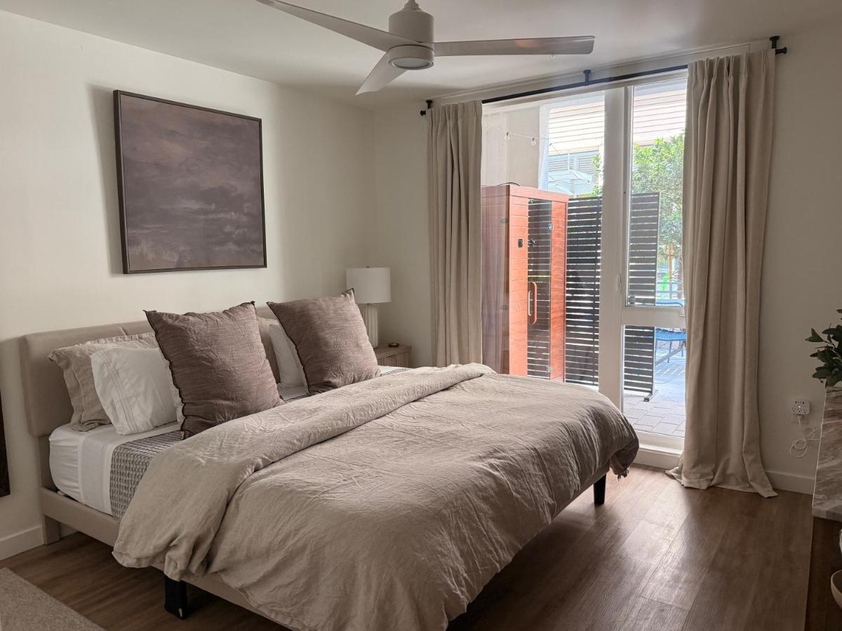 The Ember Downtown Sacramento Sauna 2 King Beds - B&B Sacramento