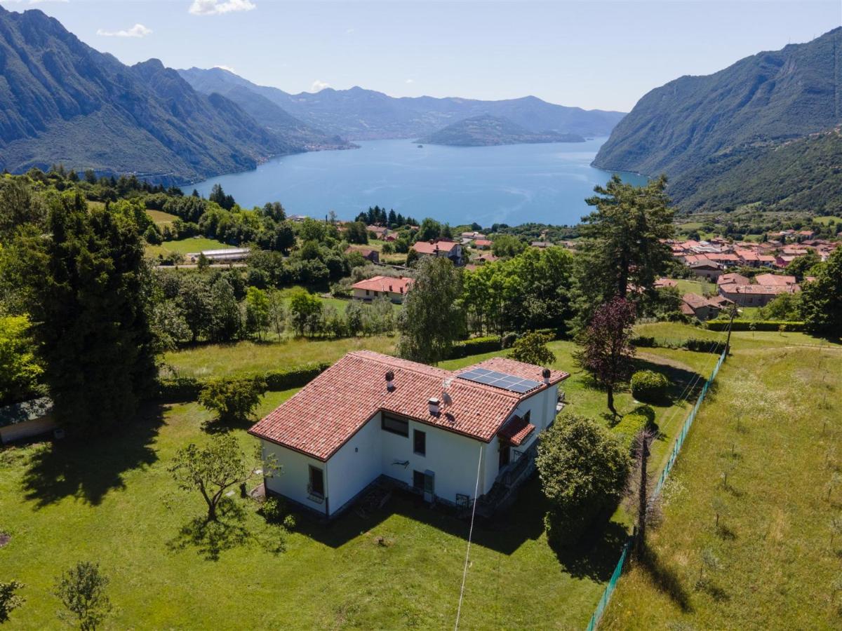 IseoLakeRental - Villa di Enrico - Chambres d'hôtes Solto Collina