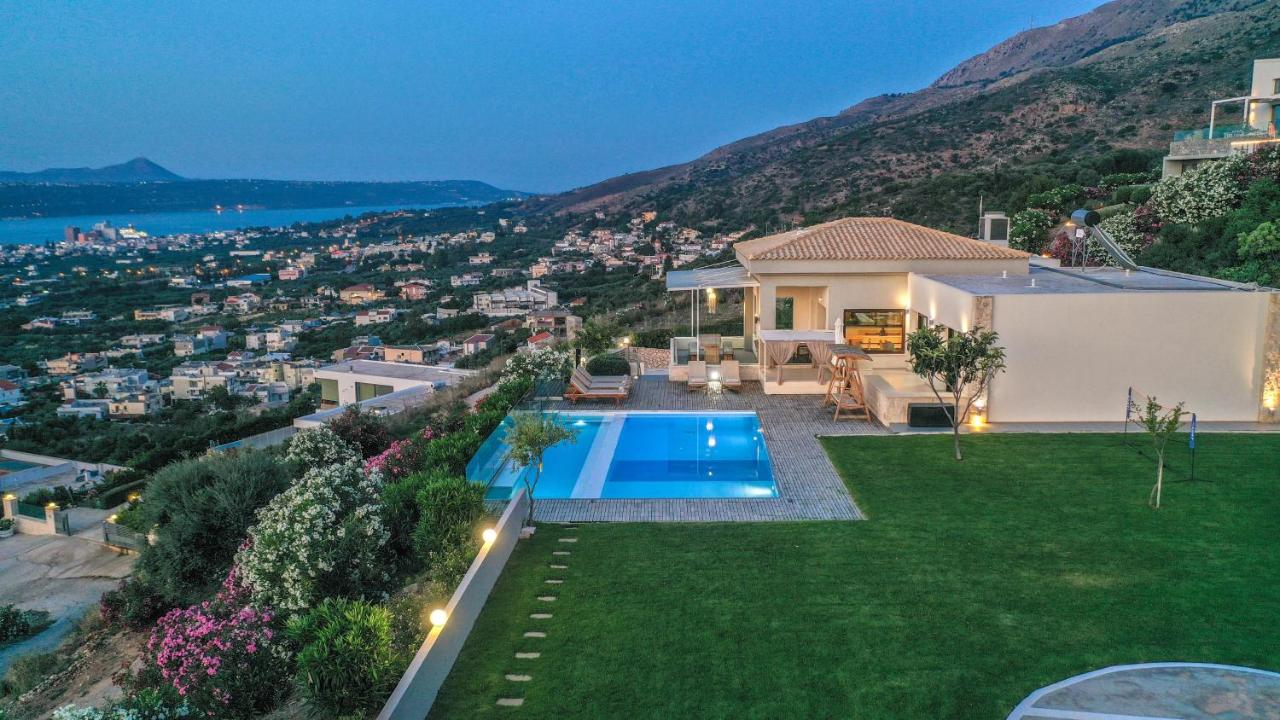 Villa Kedria with a panoramic ocean view - B&B Soúda