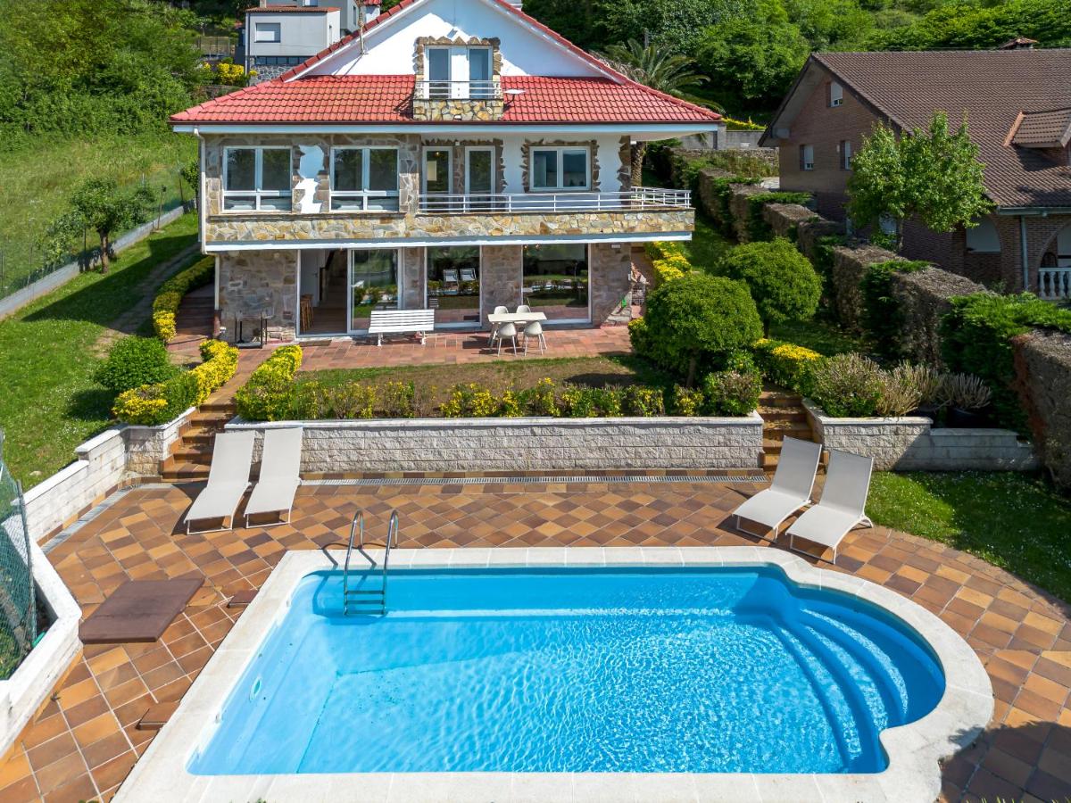 Casa Viero - Villa Con Jardin & Piscina - Chambres d'hôtes Carasa