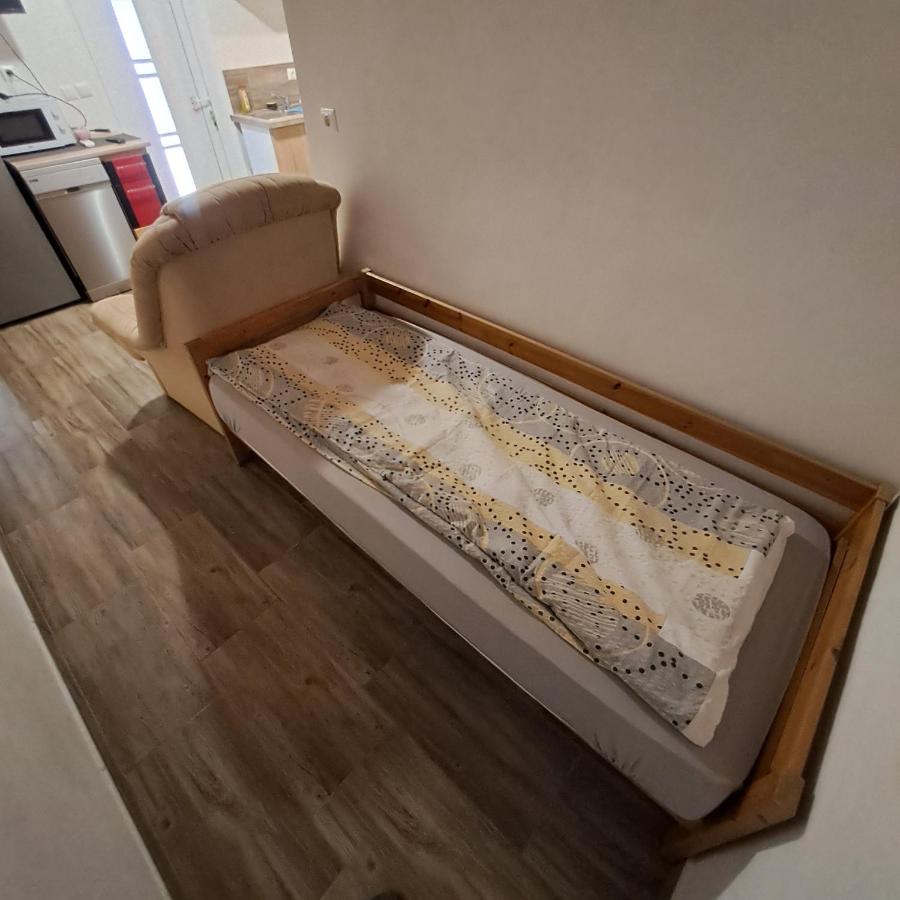 Apartma Kolpa Krasinec - B&B Gradac