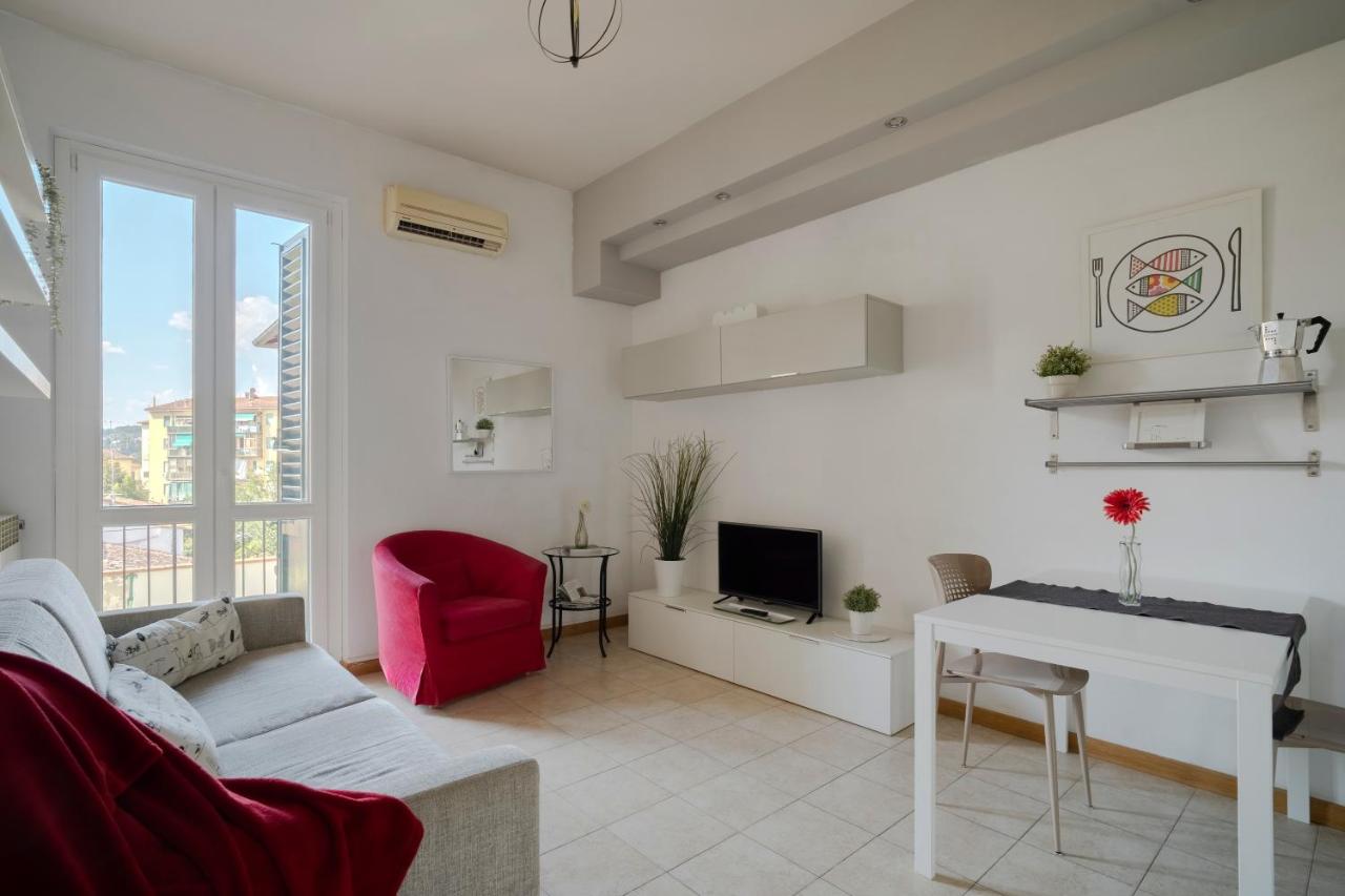 Rifredi House Hospital Tramvia 3 min Florence - Chambres d'hôtes Florence