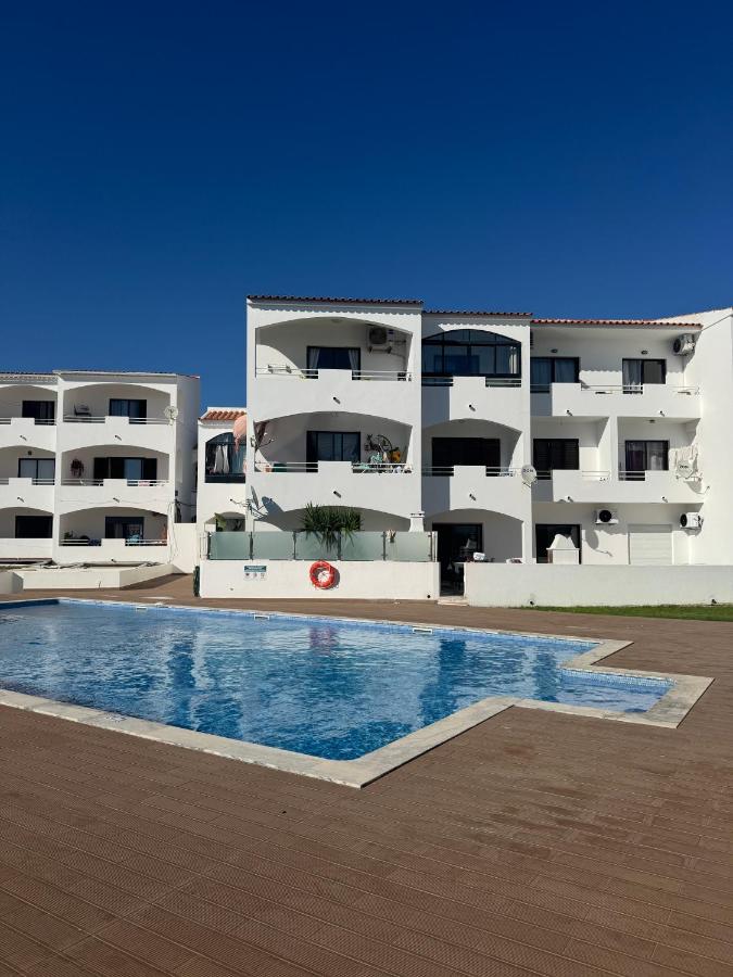 Clémentine - B&B Albufeira