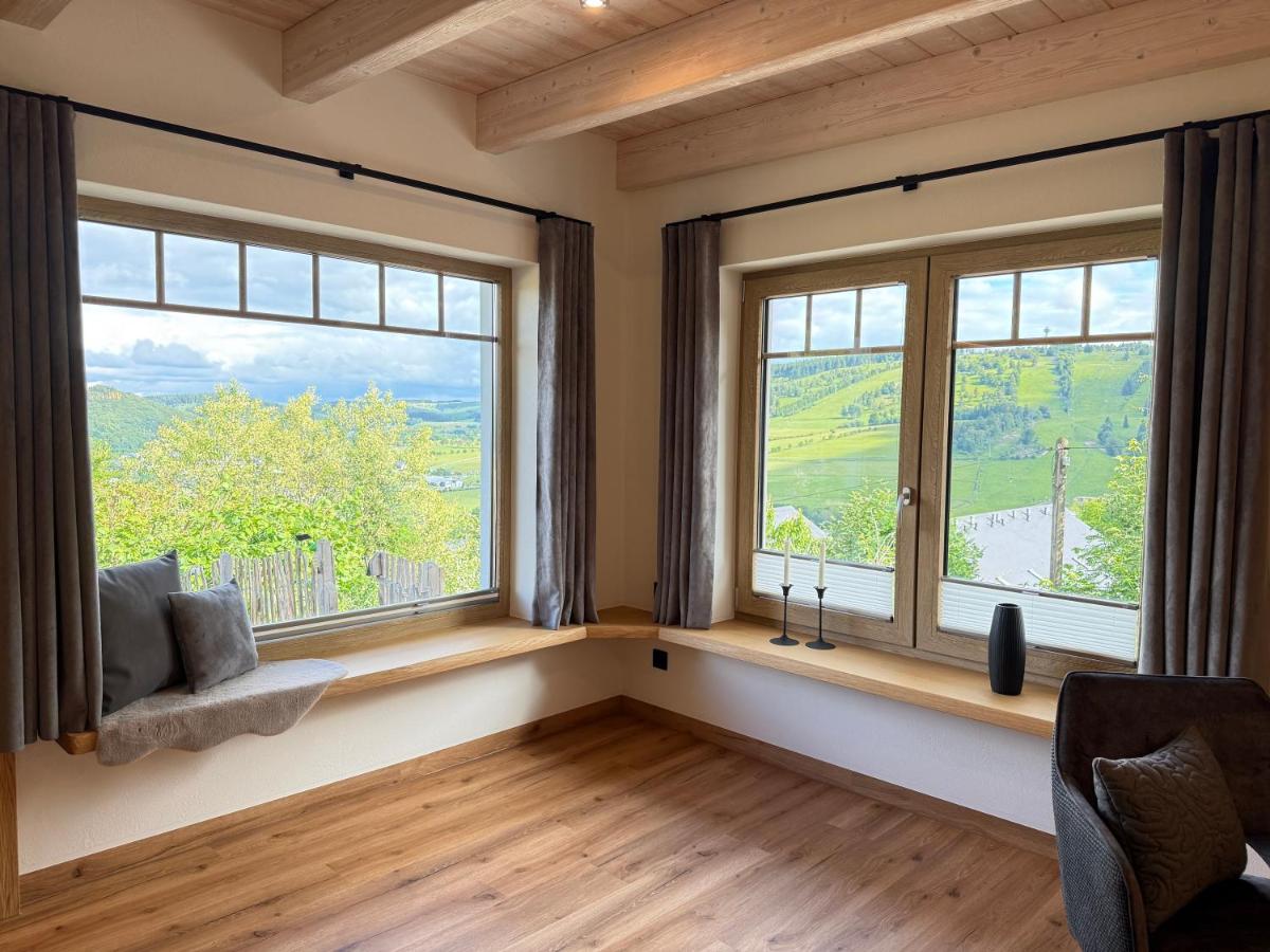 AUSSICHTSREICH - Boutique Appartement Willingen inkl MeineCardPlus - B&B Willingen
