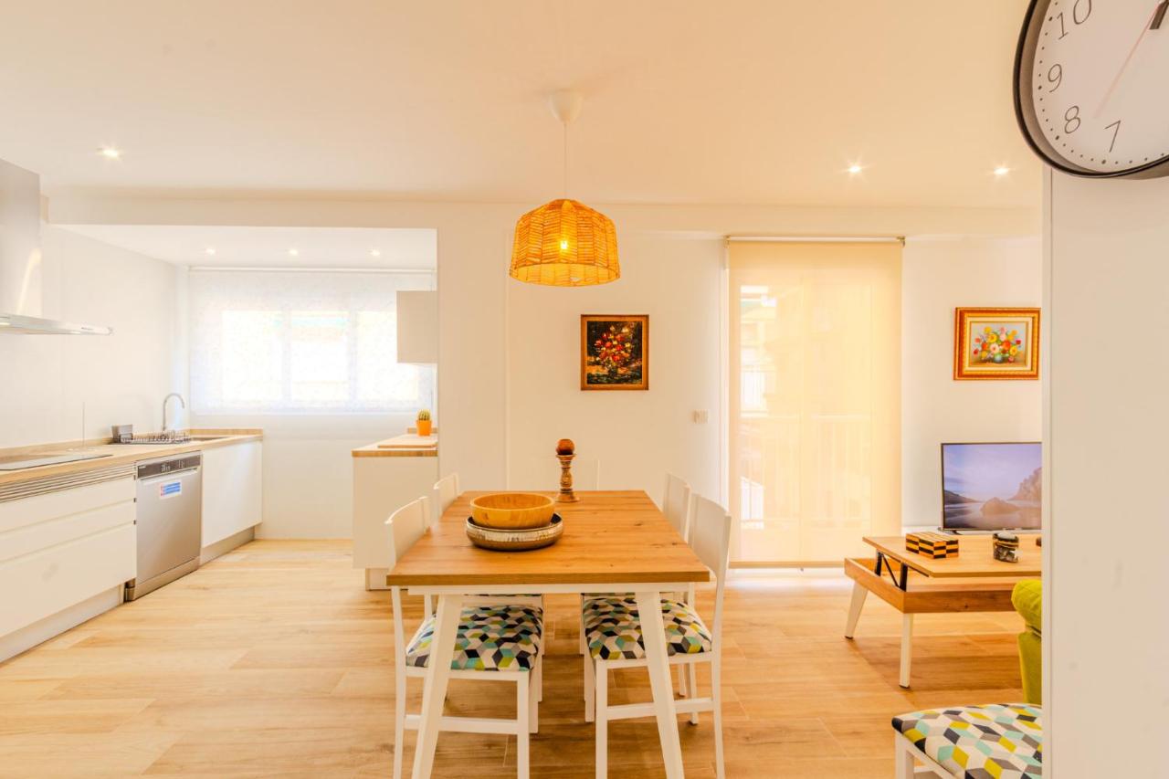 Downtown apartment a short walk from the beach by Domidai - Ferienwohnung Santa Pola