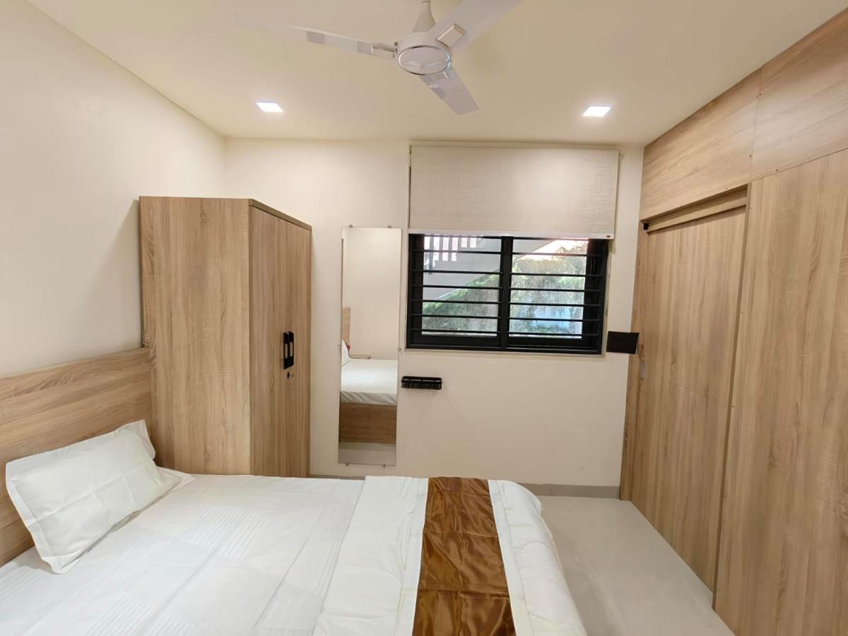 BTH Home Stay - B&B Lucknow