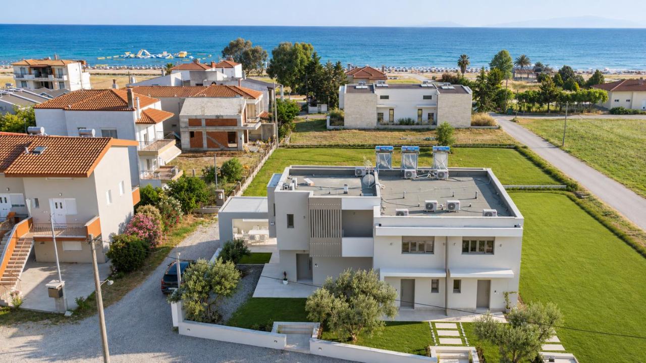 Aria Prive Pool Villas by RentalsPro - Portaria Beach - B&B Néa Moudhaniá